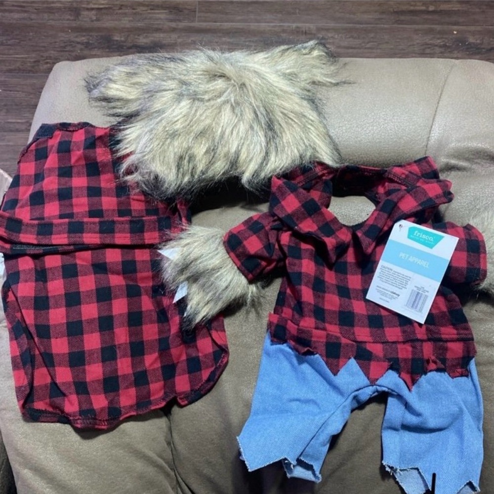 Frisco Pet Apparel Red Dog Jacket With Faux Fur Hood Size Large